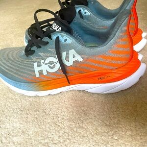 Hoka Mach 5 Men’s Size 9.5